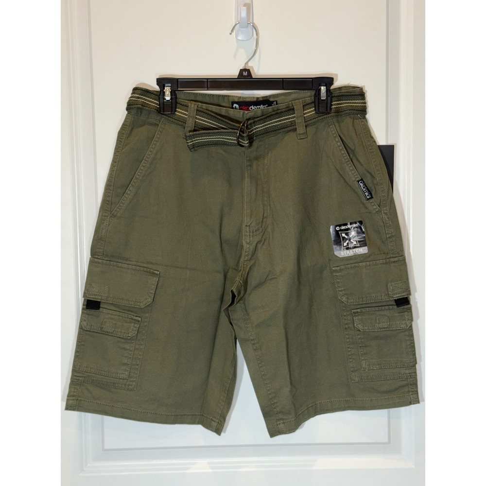 Akademiks Mens Stretch Cargo Shorts Olive Green with Belt Size 32 A14SH25 new
